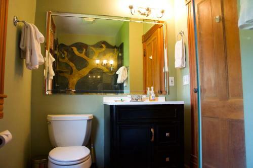 Hostal Pelton Guest House