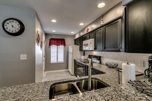 Anchorage II A12 Apartment
