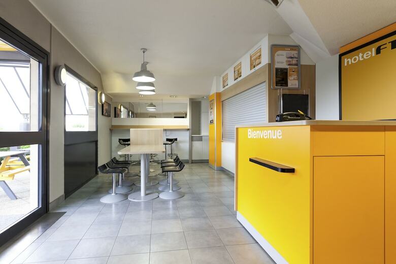 Hotelf1 Aulnay Garonor A1