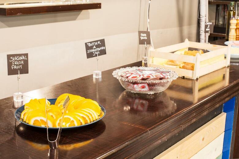 Hostal Athenstyle
