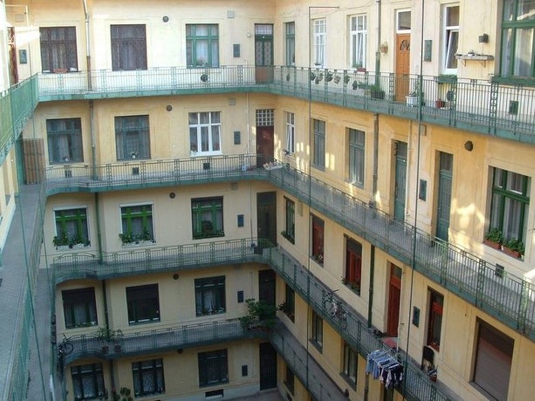 Hostal Ace Hostel