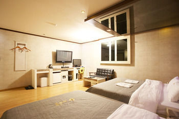 Ost Hotel