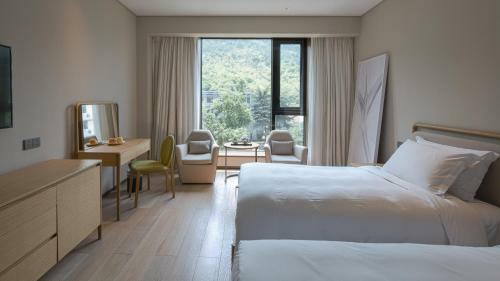 Hangzhou Nook Hotel