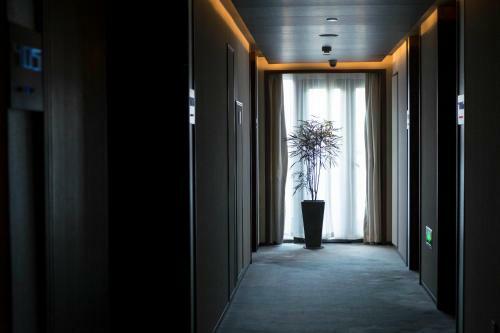 Hangzhou Nook Hotel