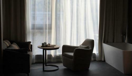 Hangzhou Nook Hotel