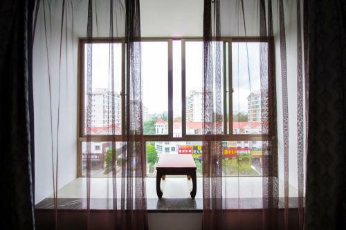 Qionghai Jinmao Hotel
