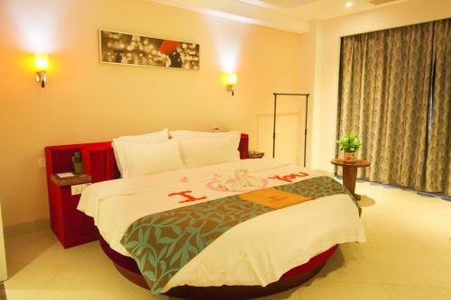Qionghai Jinmao Hotel