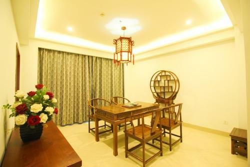 Qionghai Jinmao Hotel