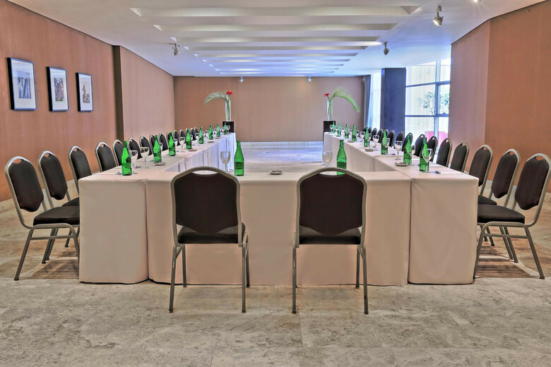 Hotel NH City Buenos Aires