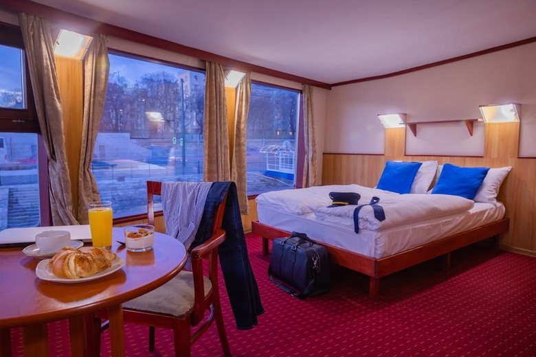 Boat Hotel Fortuna