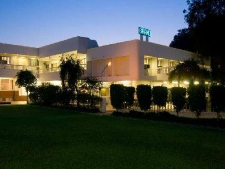 Grand Hotel