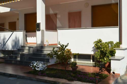 Apartamento Appartamento Tra Mare E Lago