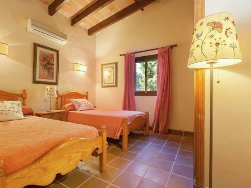 Cozy Holiday Home With Private Pool In Alcudia