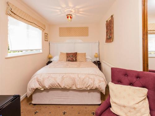 Hostal Dolphin Guest House