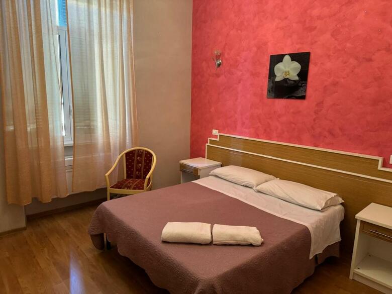 Bed & Breakfast B&t Rooms Trani