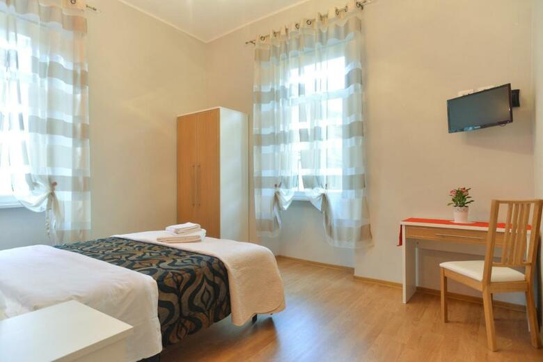 Bed & Breakfast B&t Rooms Trani