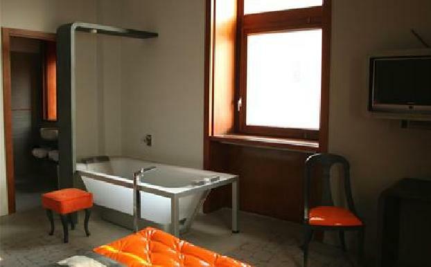 Hotel Orange