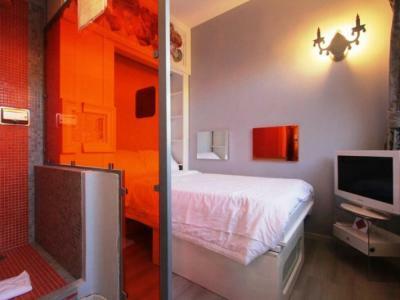 Hotel Orange