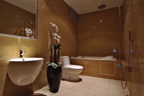 Xiadu Motel