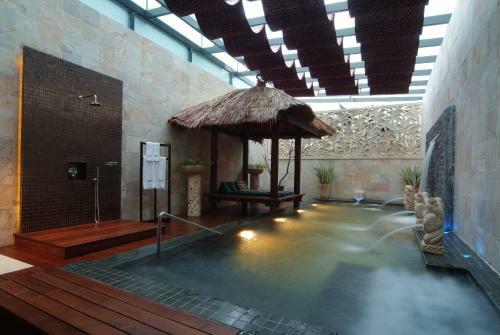 Xiadu Motel
