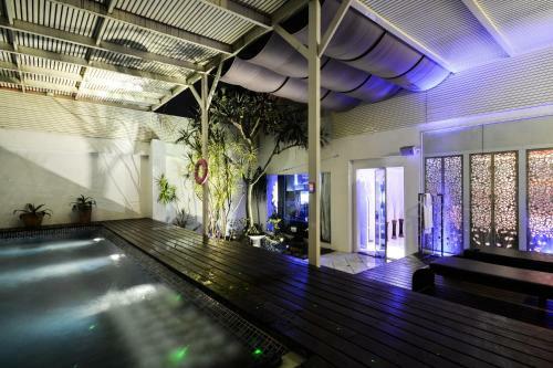 Xiadu Motel