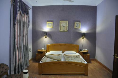 Hotel Pratiksha