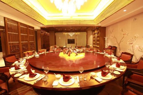 Hotel Howard Johnson Tianyu Plaza Yingtan