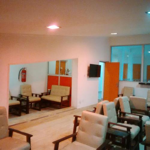 Springpark Yaad Hotel