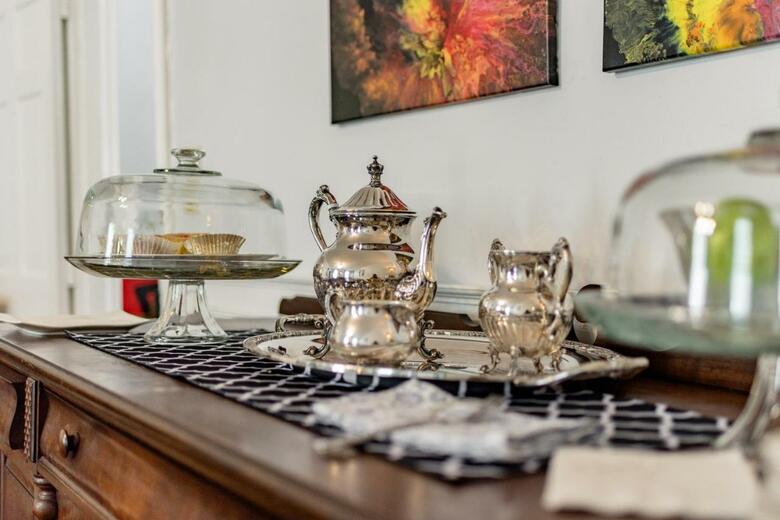 Bed & Breakfast Meadows Inn