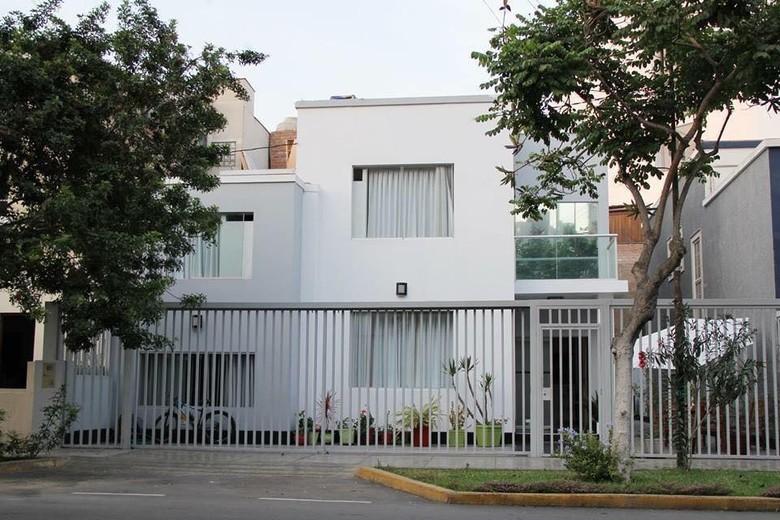 Bed & Breakfast White House Per�