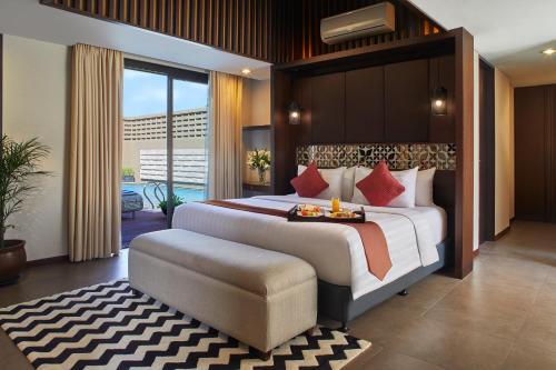 Hotel Aston Sentul Lake Resort & Conference Center