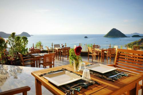 Sunset Hill Hotel