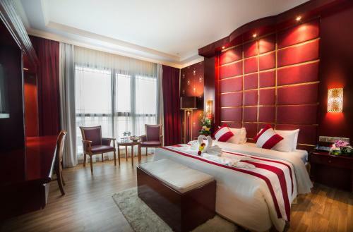 Palace Hotel