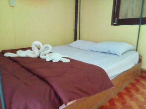 Hostal Country Hut Riverside