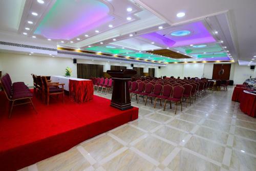 Hotel Sps Kingsway