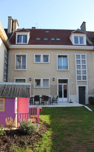 Bed & Breakfast Au Coeur De Beauvais Apartment
