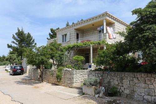 Apartment Lumbarda 4481a