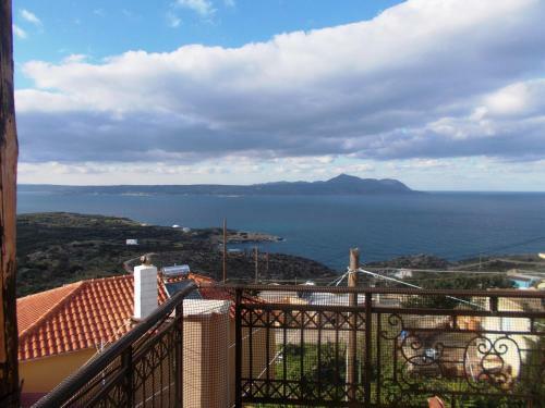 Dreamy View Villa Charoupia