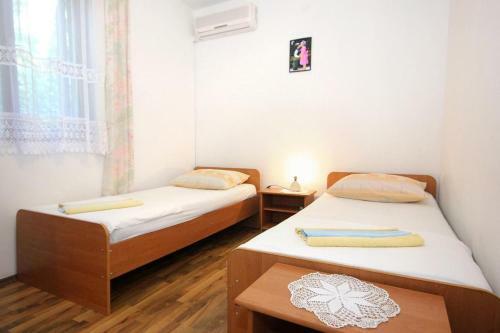 Hostal Triple Room Zaton Mali 9114a