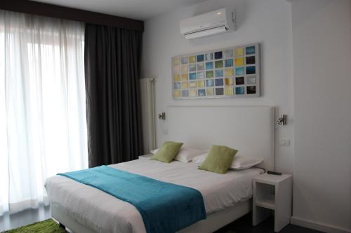 Living Aparthotel