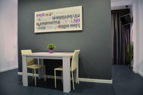 Living Aparthotel