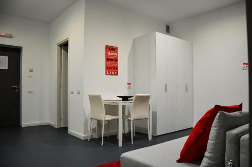 Living Aparthotel