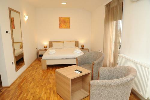 Hostal Guest House ?ot