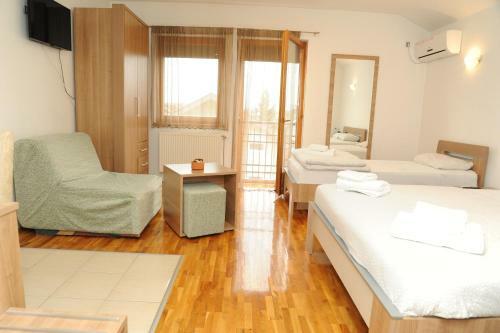 Hostal Guest House ?ot