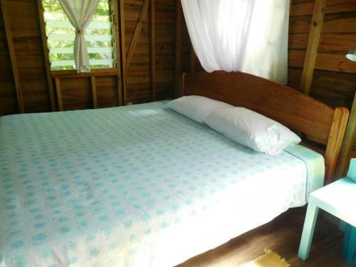 Hostal High Tide Guest House