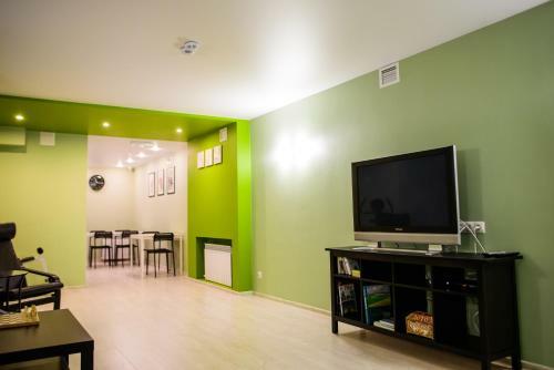 Albergue Globus Hotel