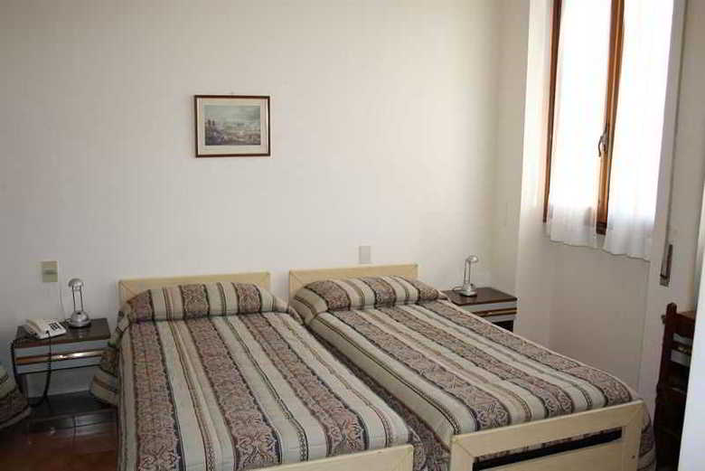 Hostal Villa Angela