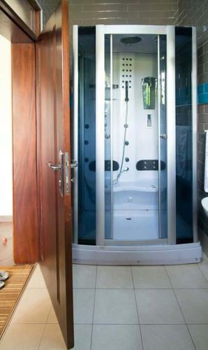 Biyem Hotel