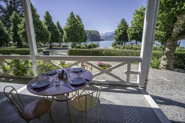 Hotel Le Pavillon Des Fleurs