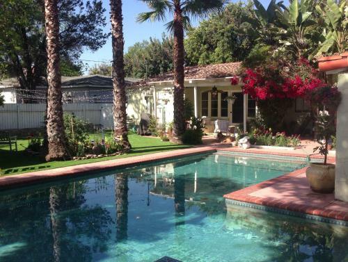 Mediterranean 4 Bedroom With Pool